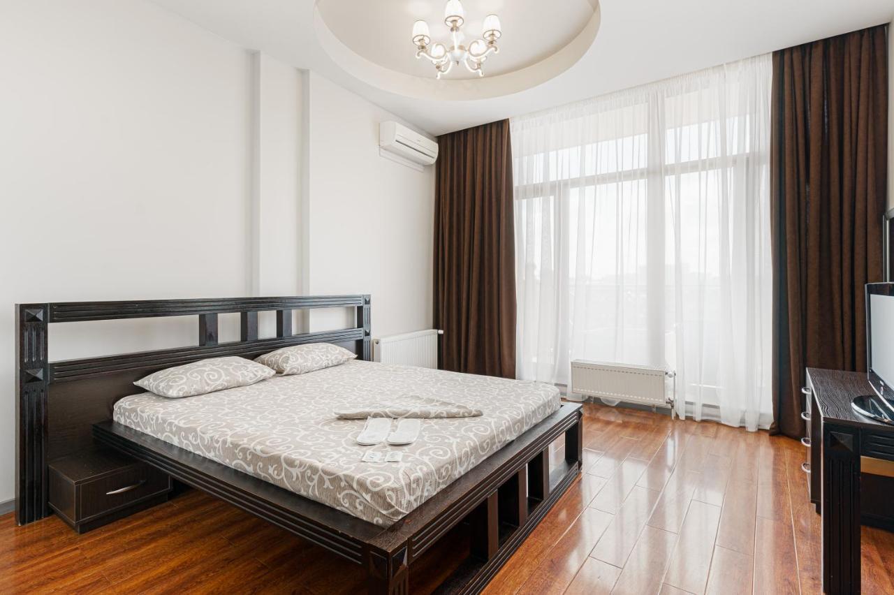 Arcadia Palace 2-Bedrooms Apartment With Terrace Odessa Zewnętrze zdjęcie
