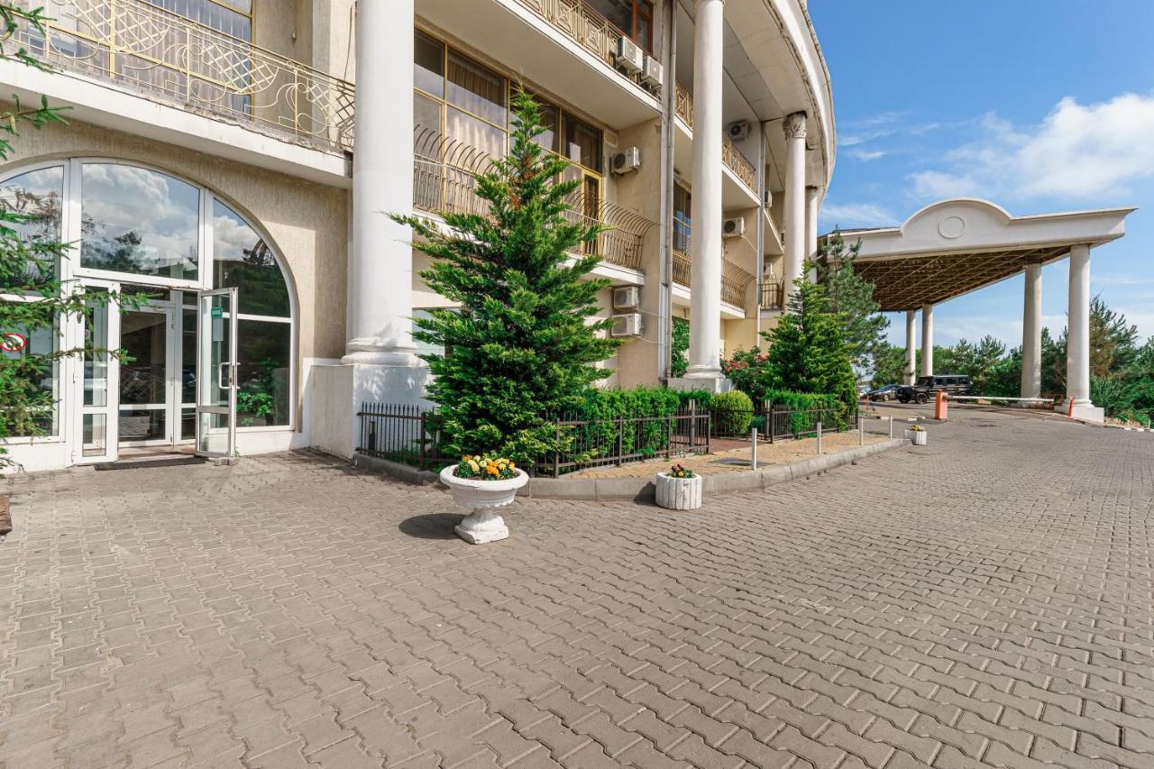 Arcadia Palace 2-Bedrooms Apartment With Terrace Odessa Zewnętrze zdjęcie