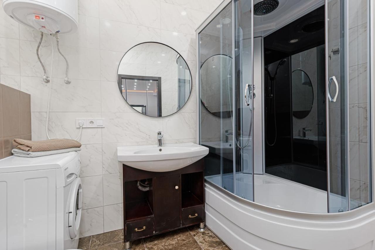 Arcadia Palace 2-Bedrooms Apartment With Terrace Odessa Zewnętrze zdjęcie